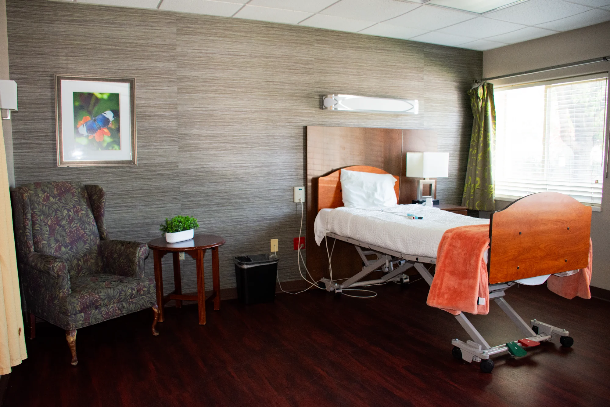 MONUMENT HEALTHCARE SOUTH SALT LAKE