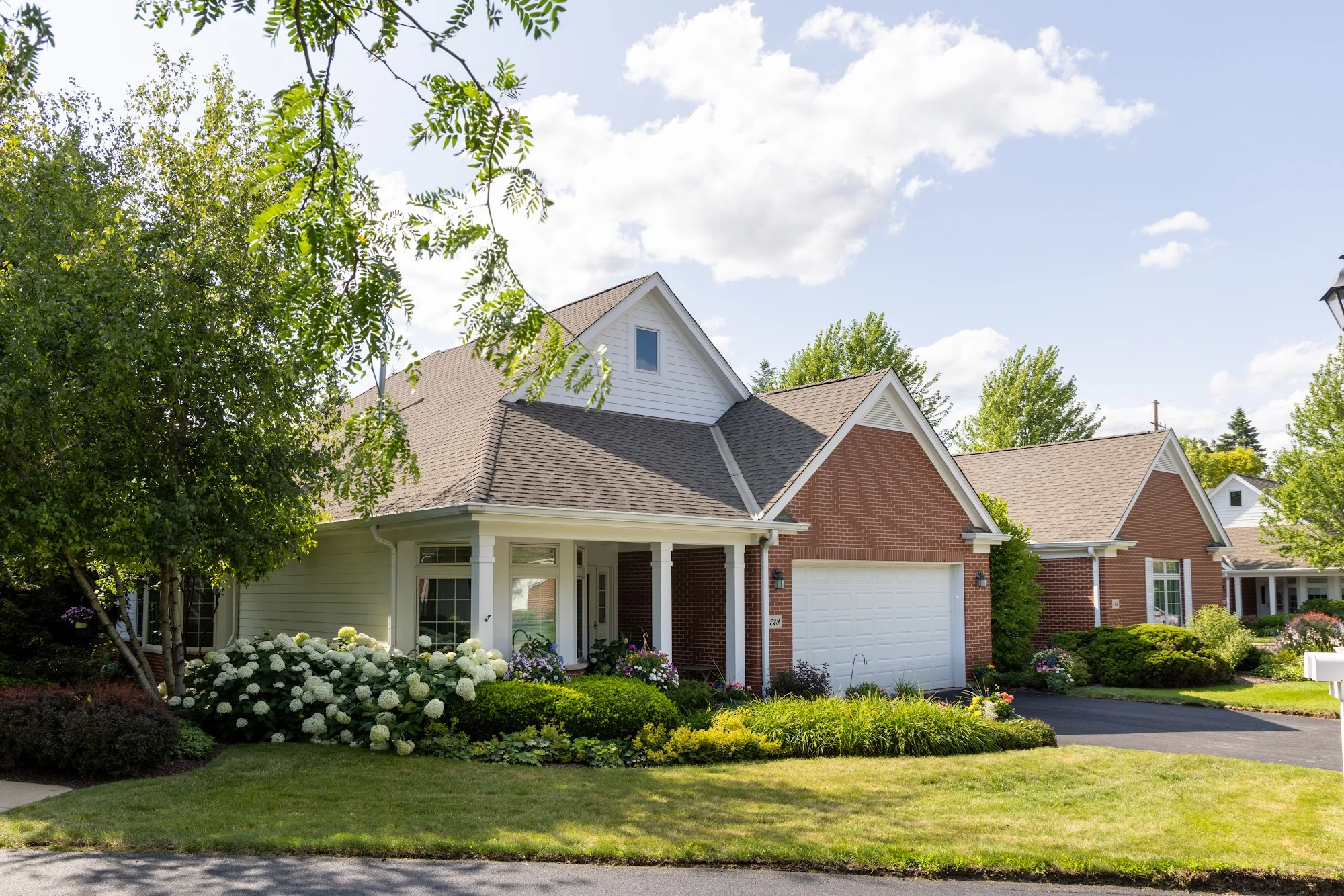 MOORINGS OF ARLINGTON HEIGHTS