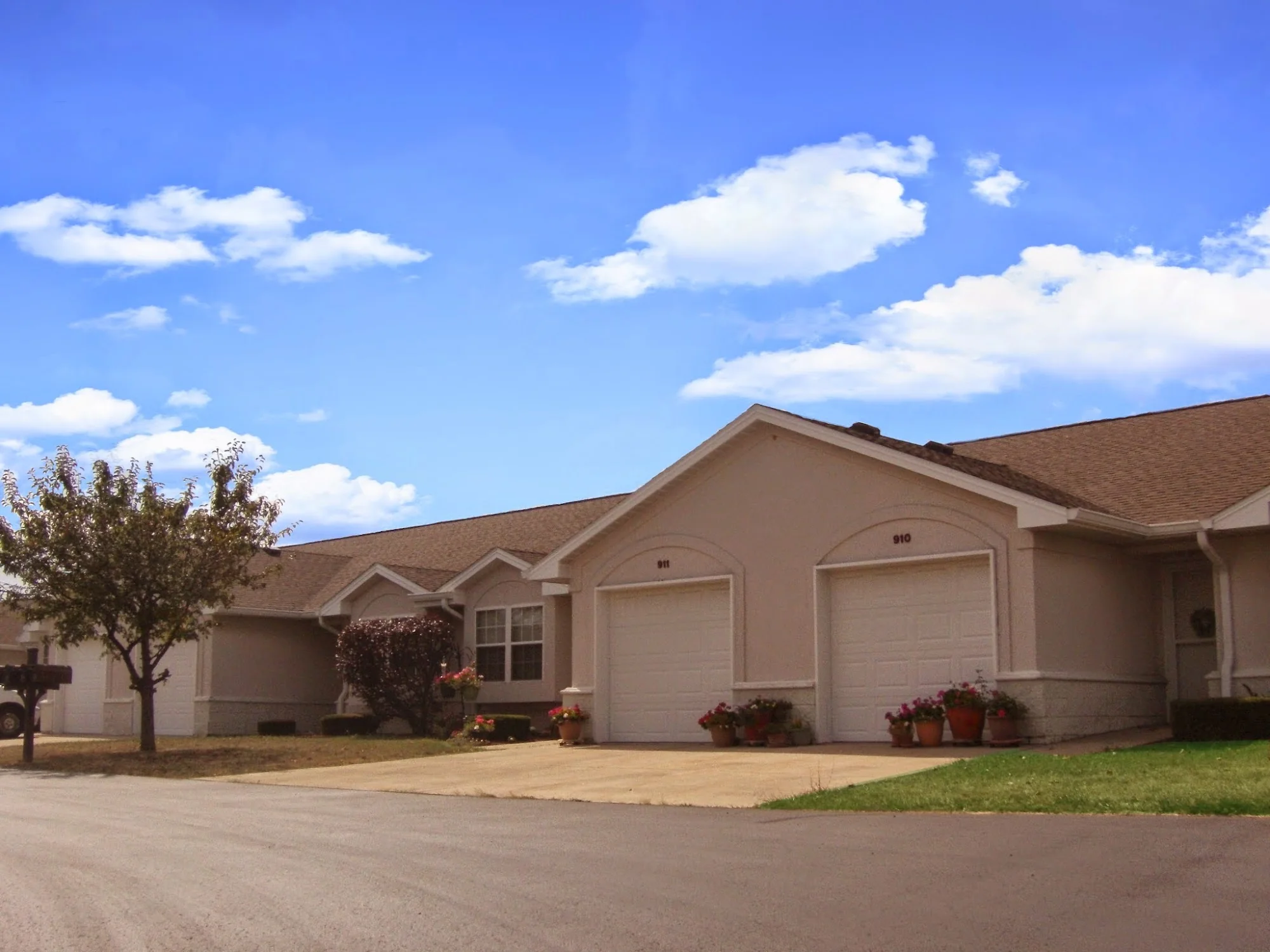 MORNING BREEZE RETIREMENT COMMUNITY AND HEALTHCARE
