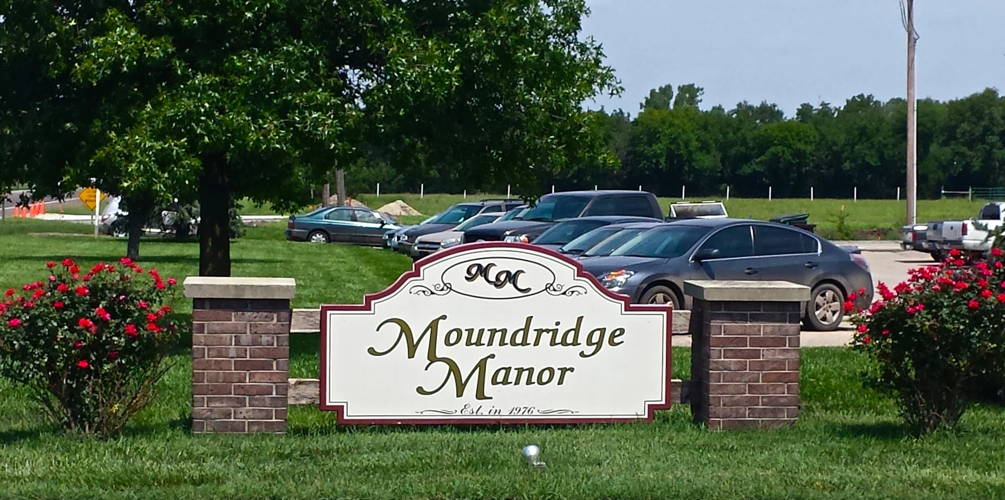 MOUNDRIDGE MANOR