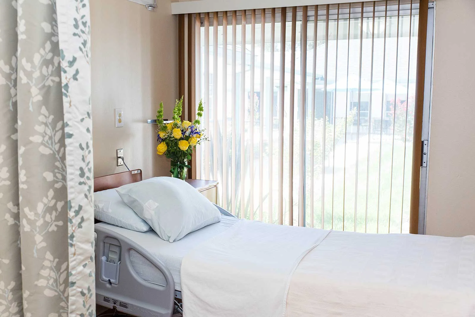 MOUNTAIN MANOR SENIOR RESIDENCE