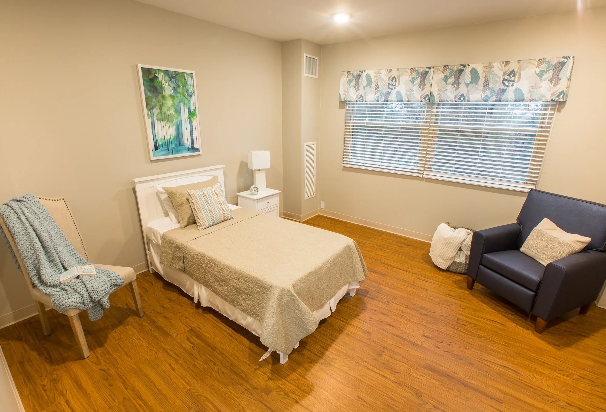 MT HEALTHY CHRISTIAN HOME