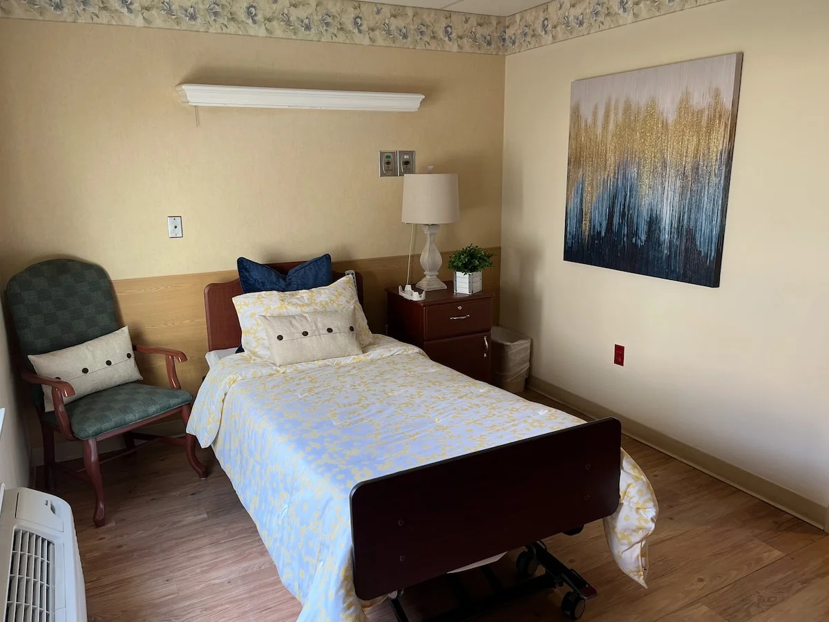 NAAMANS CREEK COUNTRY MANOR