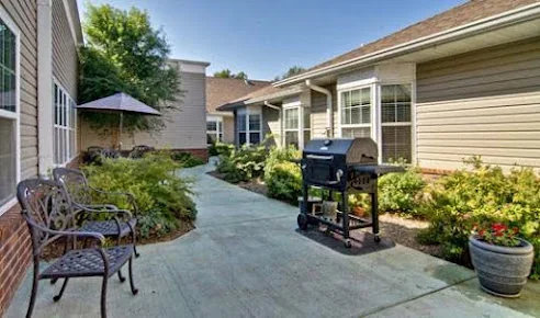NEIGHBORHOODS AT QUAIL CREEK, THE