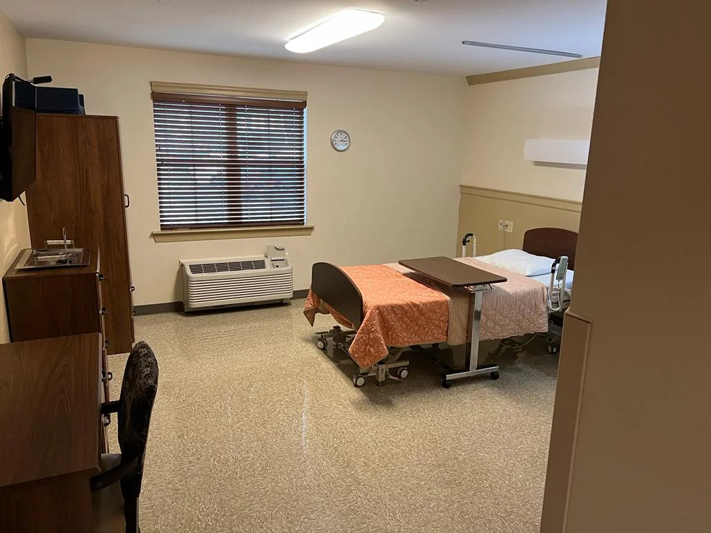 NEW IBERIA MANOR SOUTH