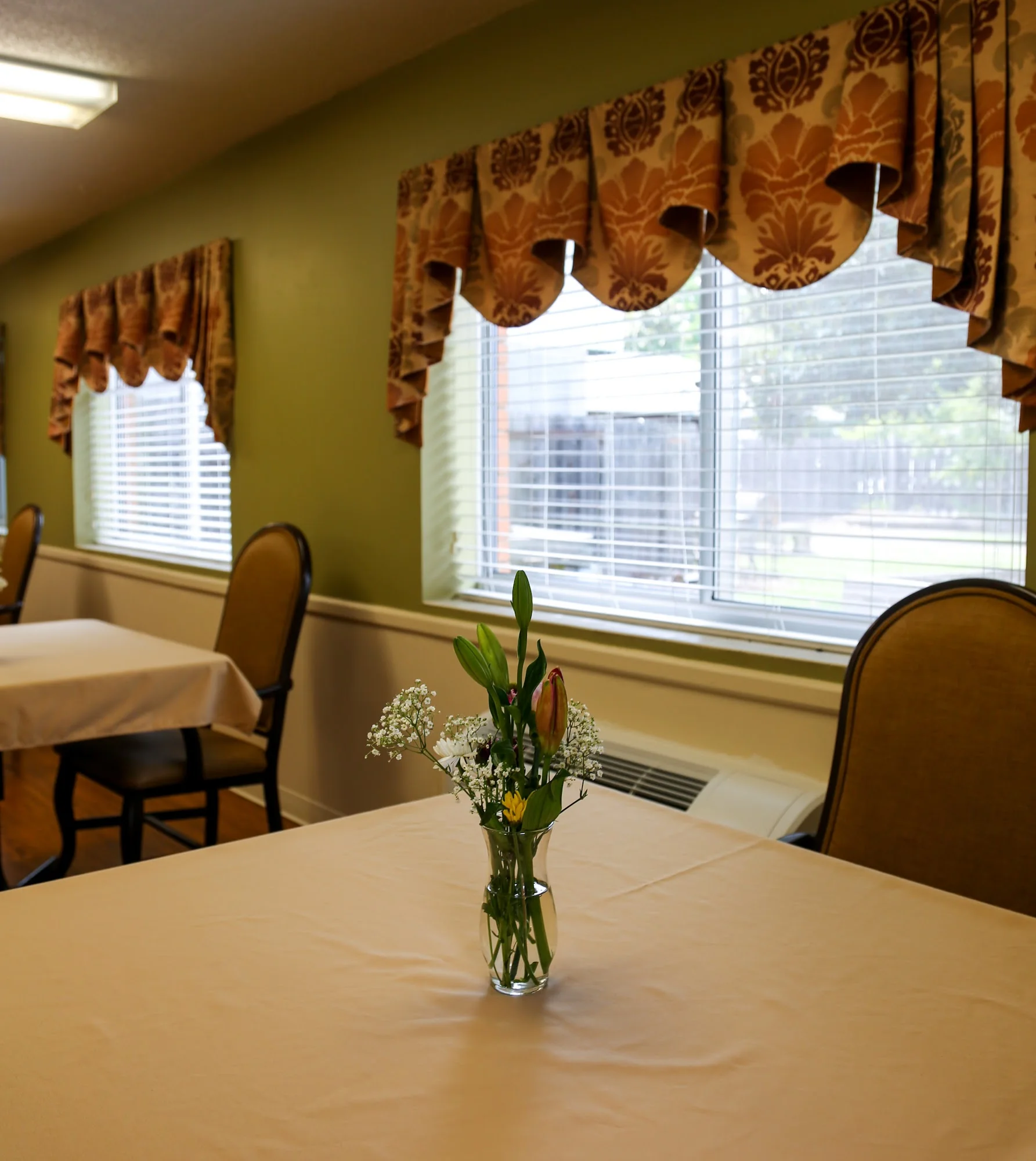 NEWNAN HEALTH AND REHABILITATION