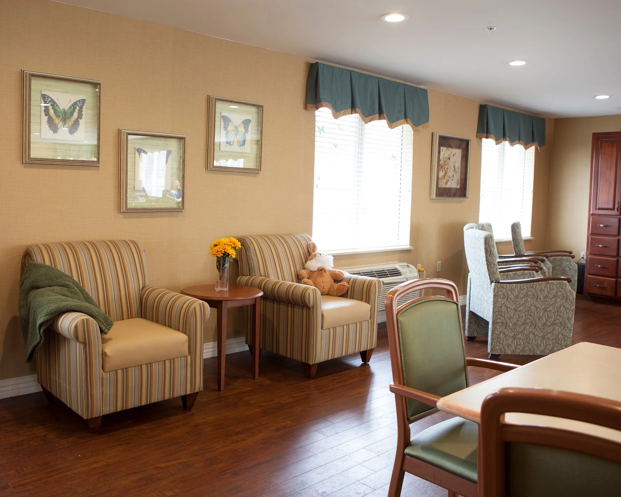 NHC HEALTHCARE, ST CHARLES