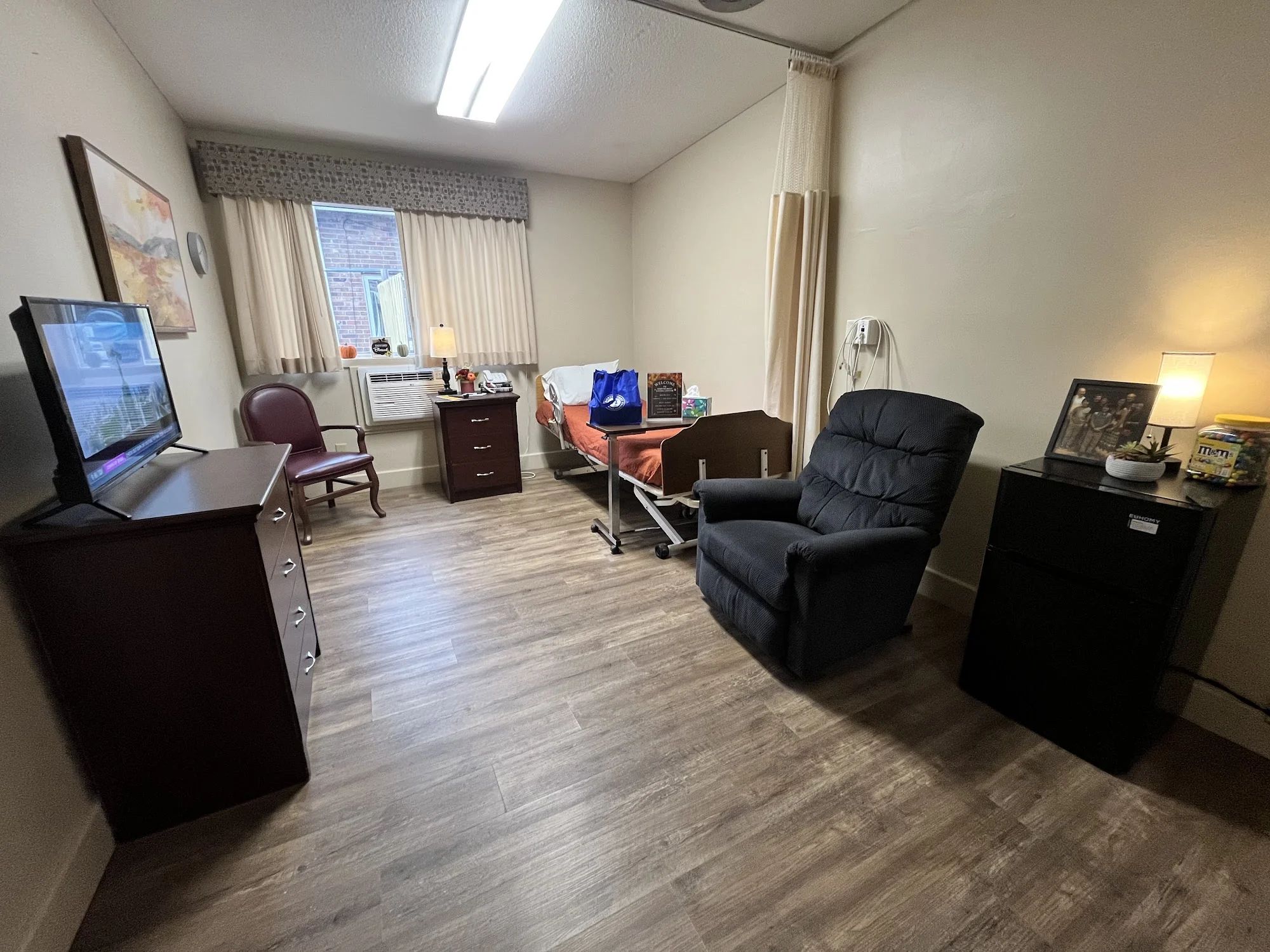 NORTH CREST LIVING CENTER