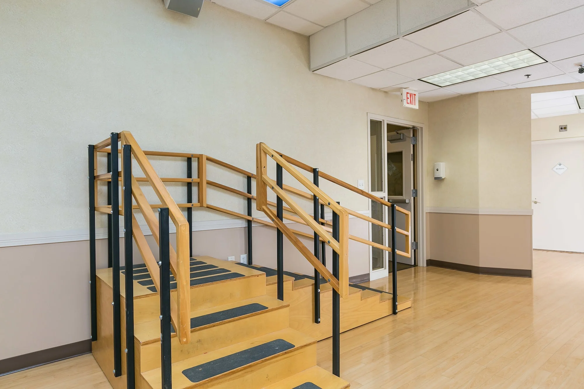 NORTHAMPTON MANOR NURSING AND REHABILITATION CENTE