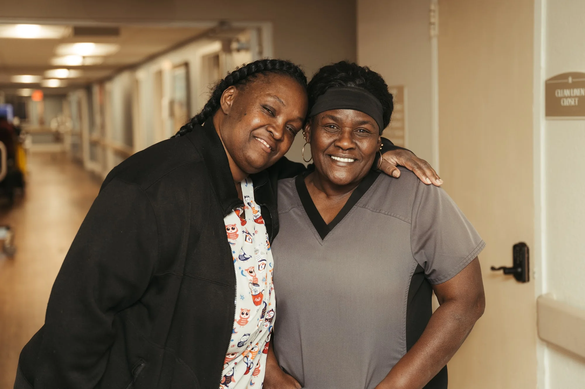OAK MANOR HEALTHCARE & REHABILITATION CENTER