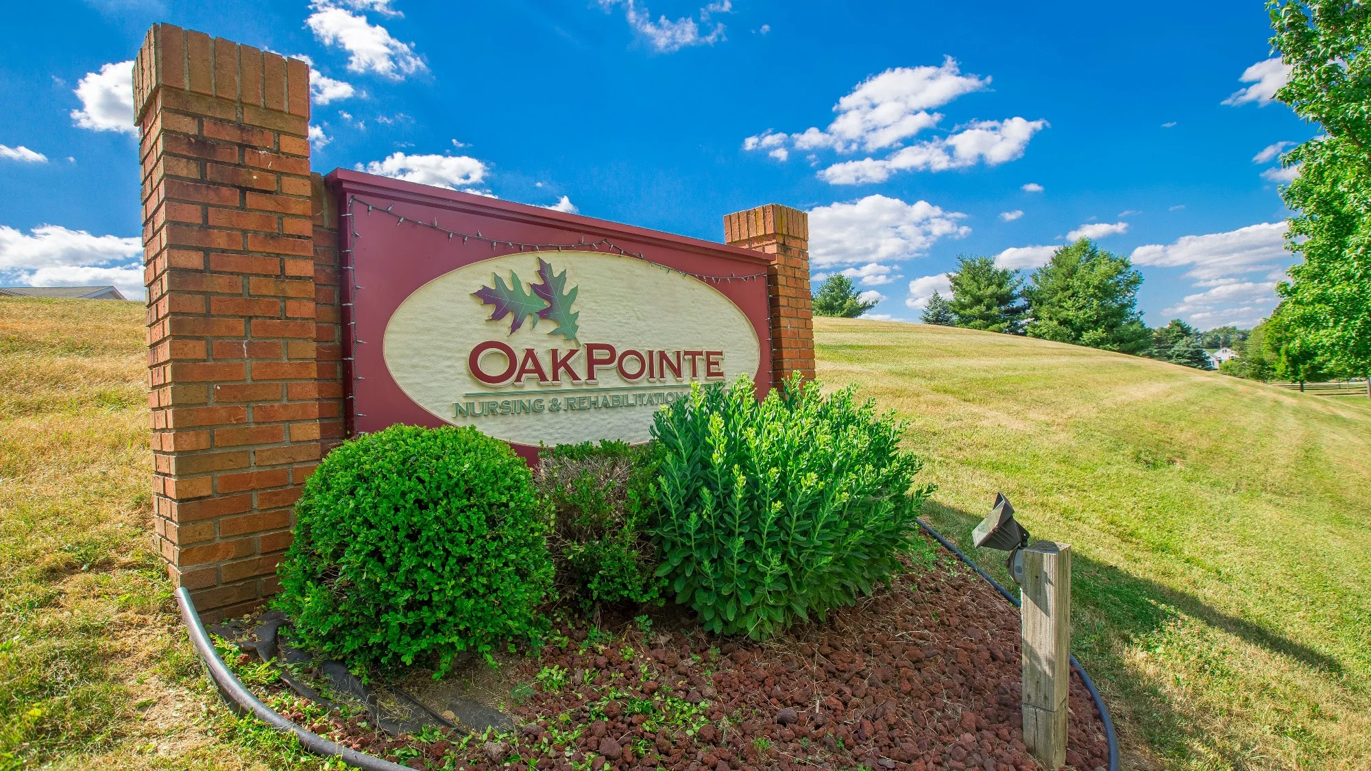 OAK POINTE NURSING & REHABILITATION