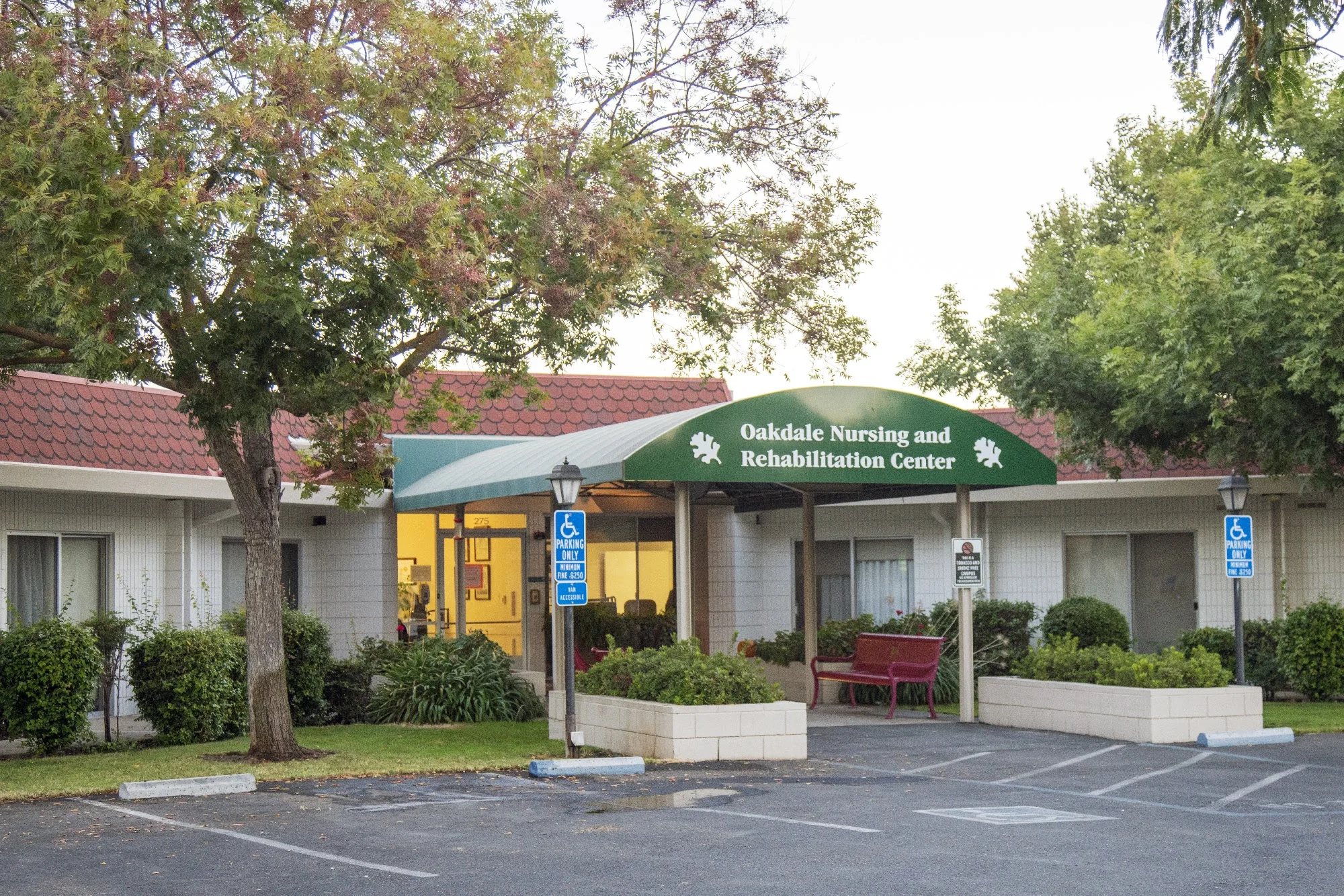 OAKDALE NURSING AND REHABILITATION CENTER