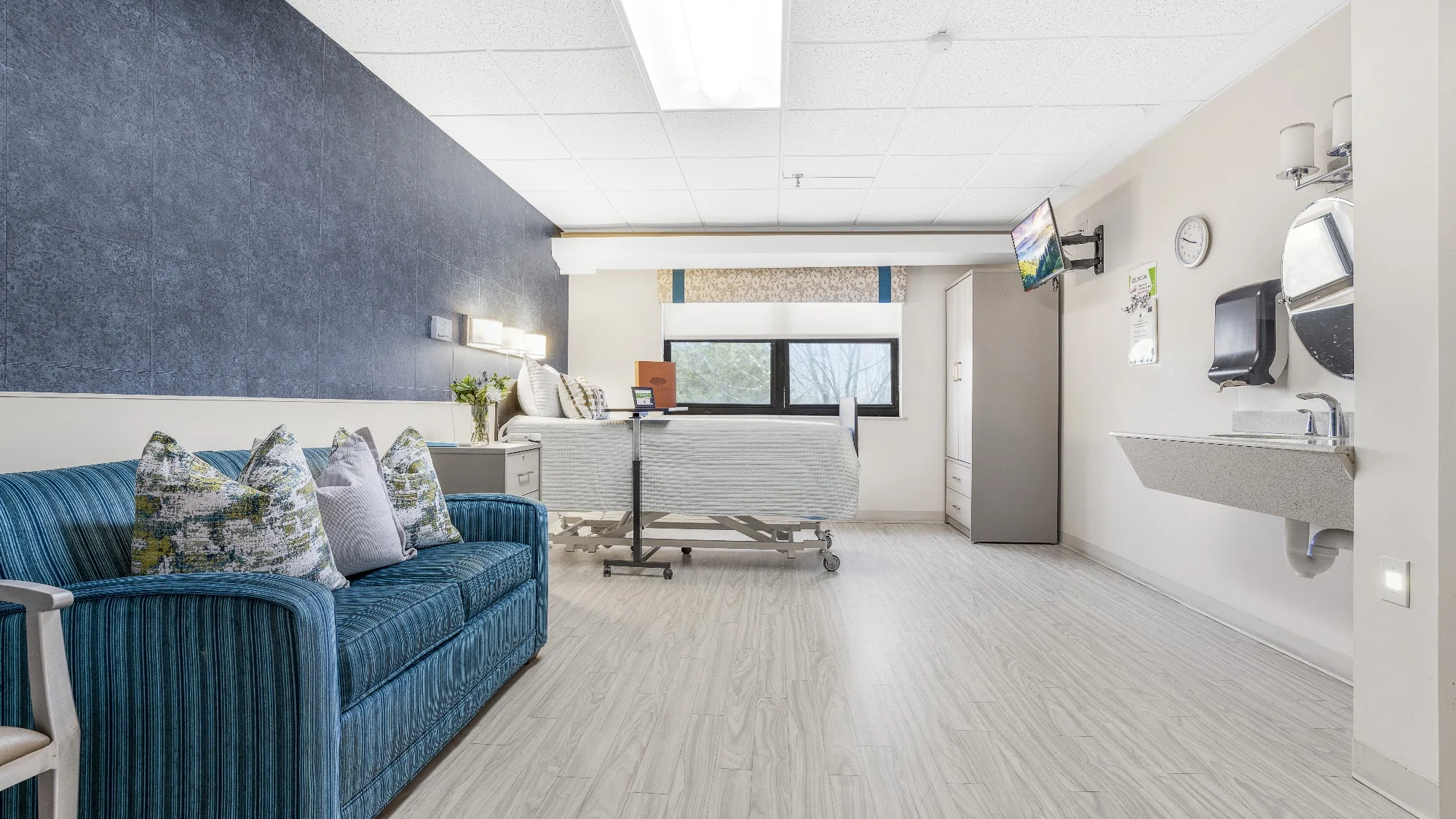 OAKLAND REHABILITATION AND HEALTHCARE  CENTER