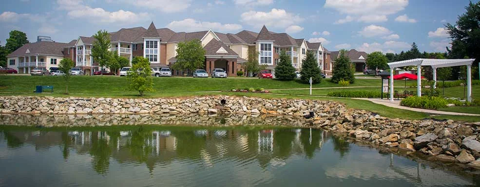 OHIO LIVING LAKE VISTA