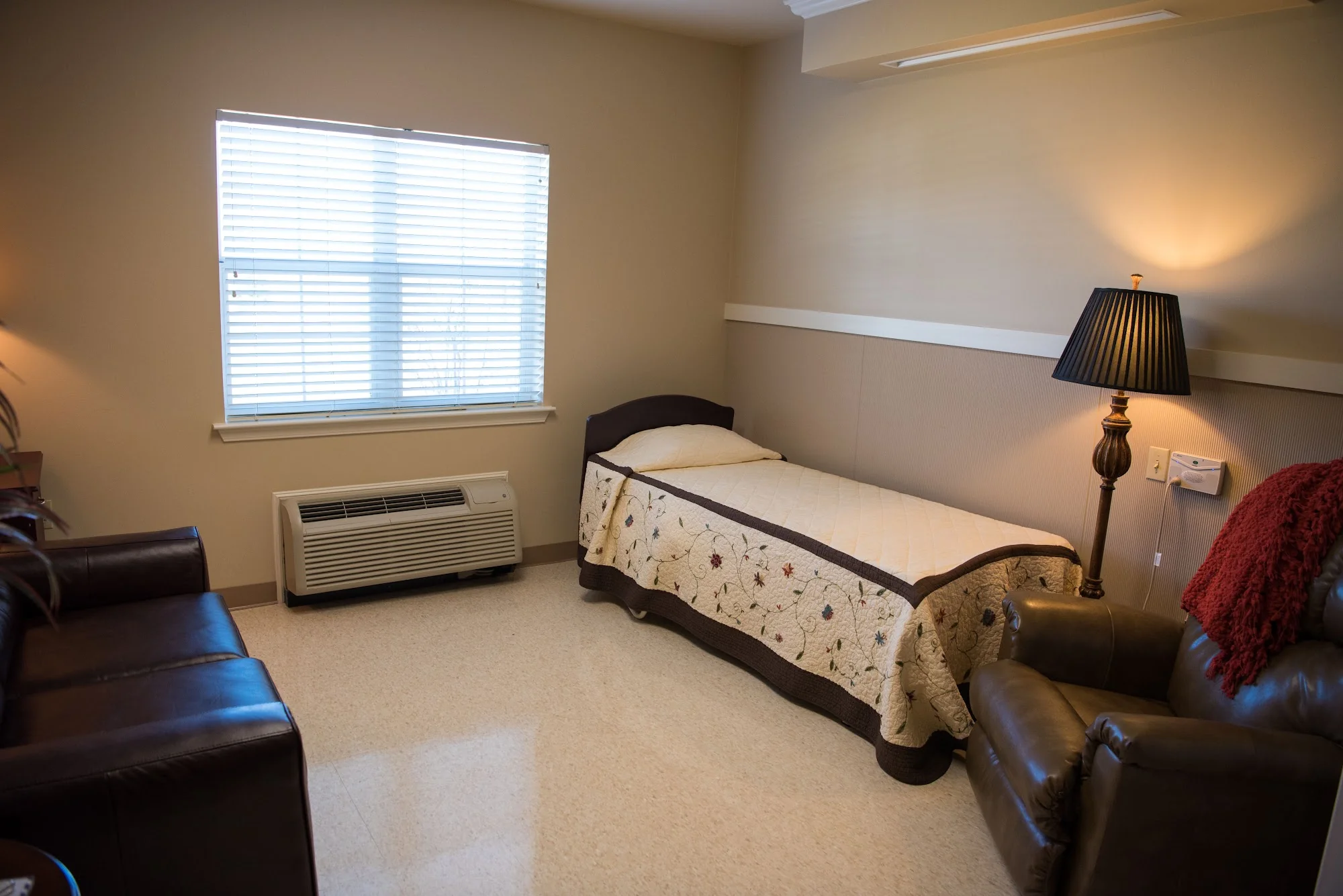 OUACHITA HEALTHCARE AND REHABILITATION CENTER