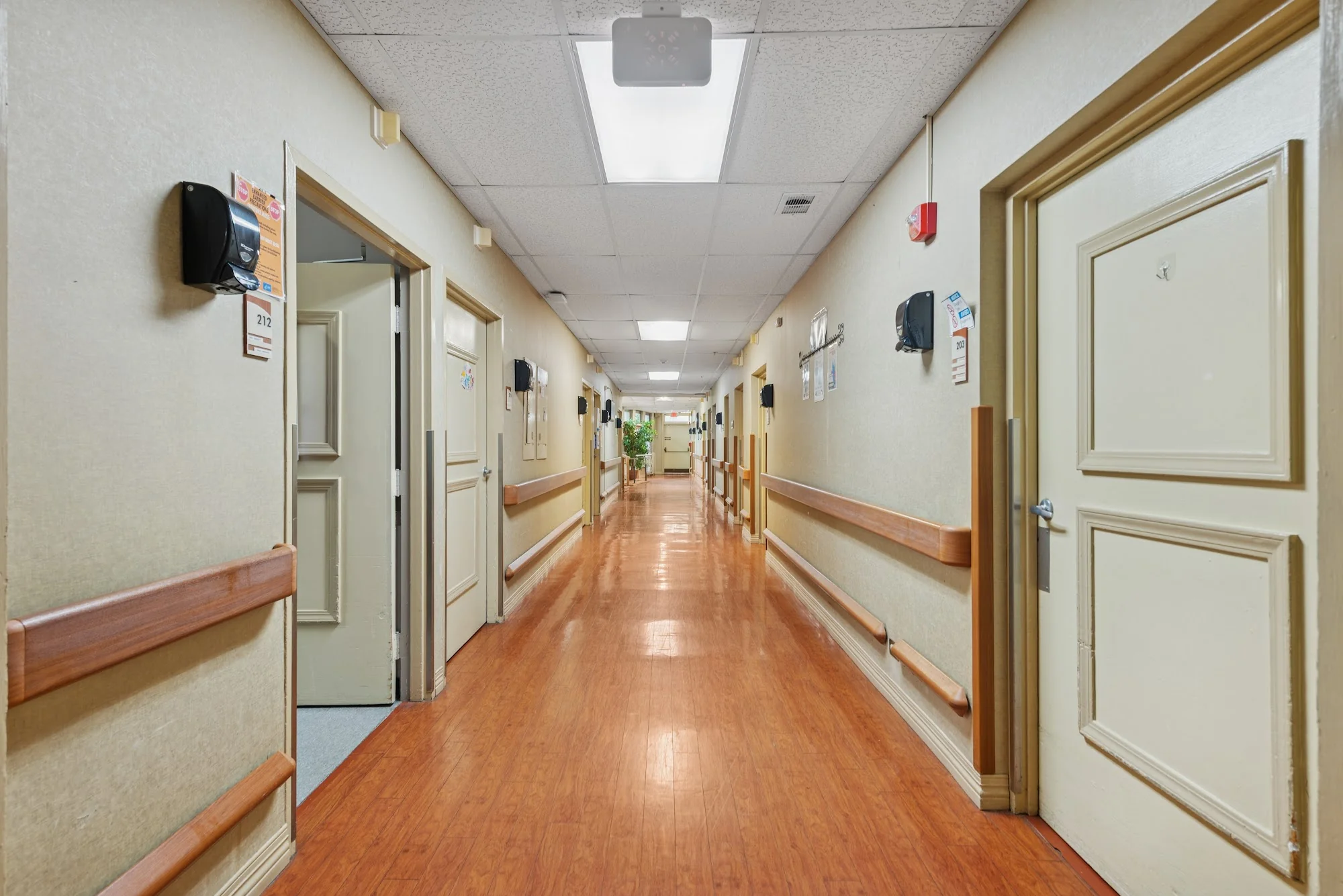 PARK RIDGE HEALTHCARE CENTER