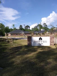 PARKWOOD IN THE PINES