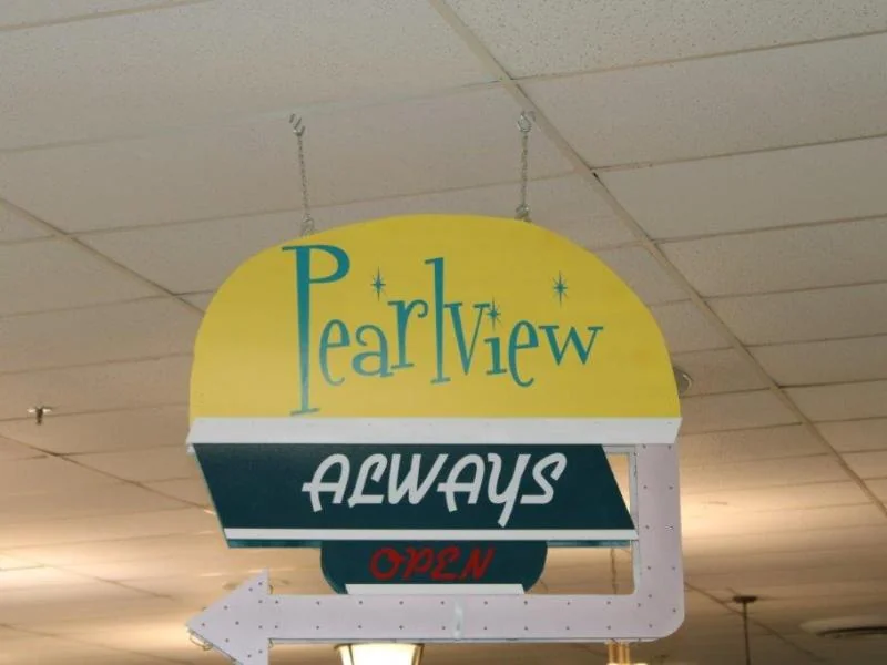 PEARLVIEW REHAB & WELLNESS CTR