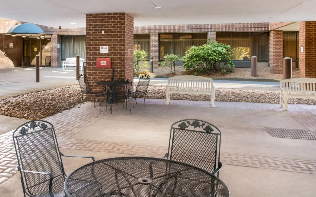 PERIMETER REHABILITATION SUITES BY HARBORVIEW