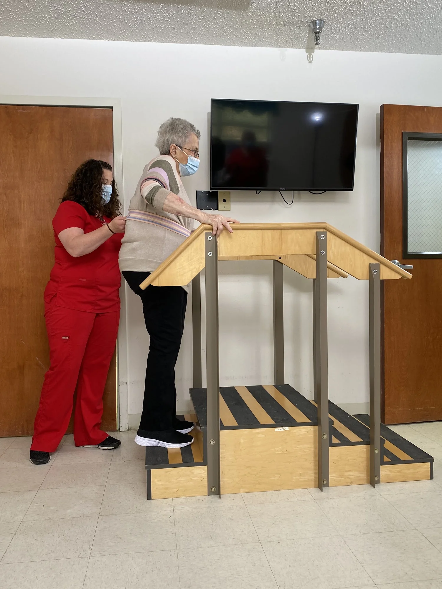 PLANTATION OAKS NURSING & REHABILITATION CENTER