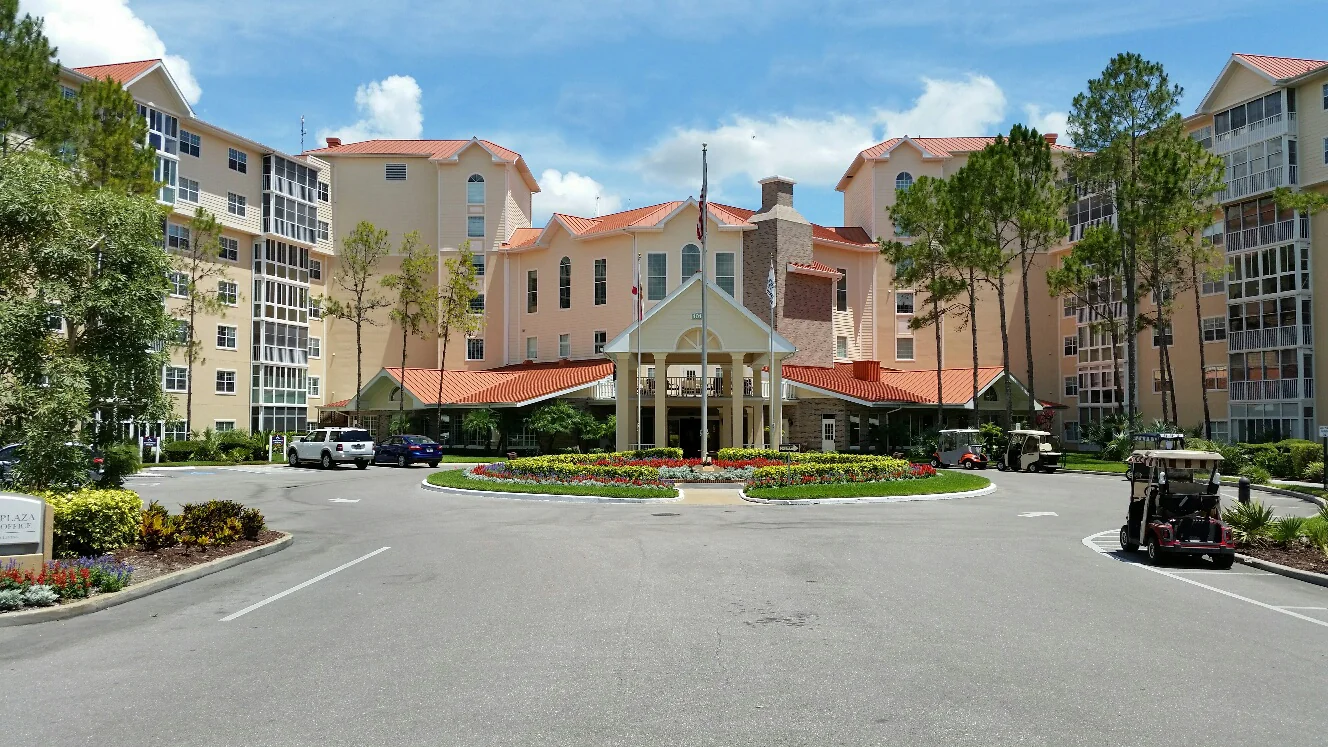PLAZA WEST
