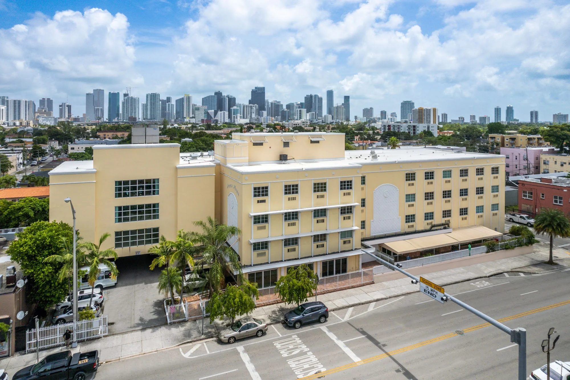 PONCE HEALTH AND REHABILITATION CENTER