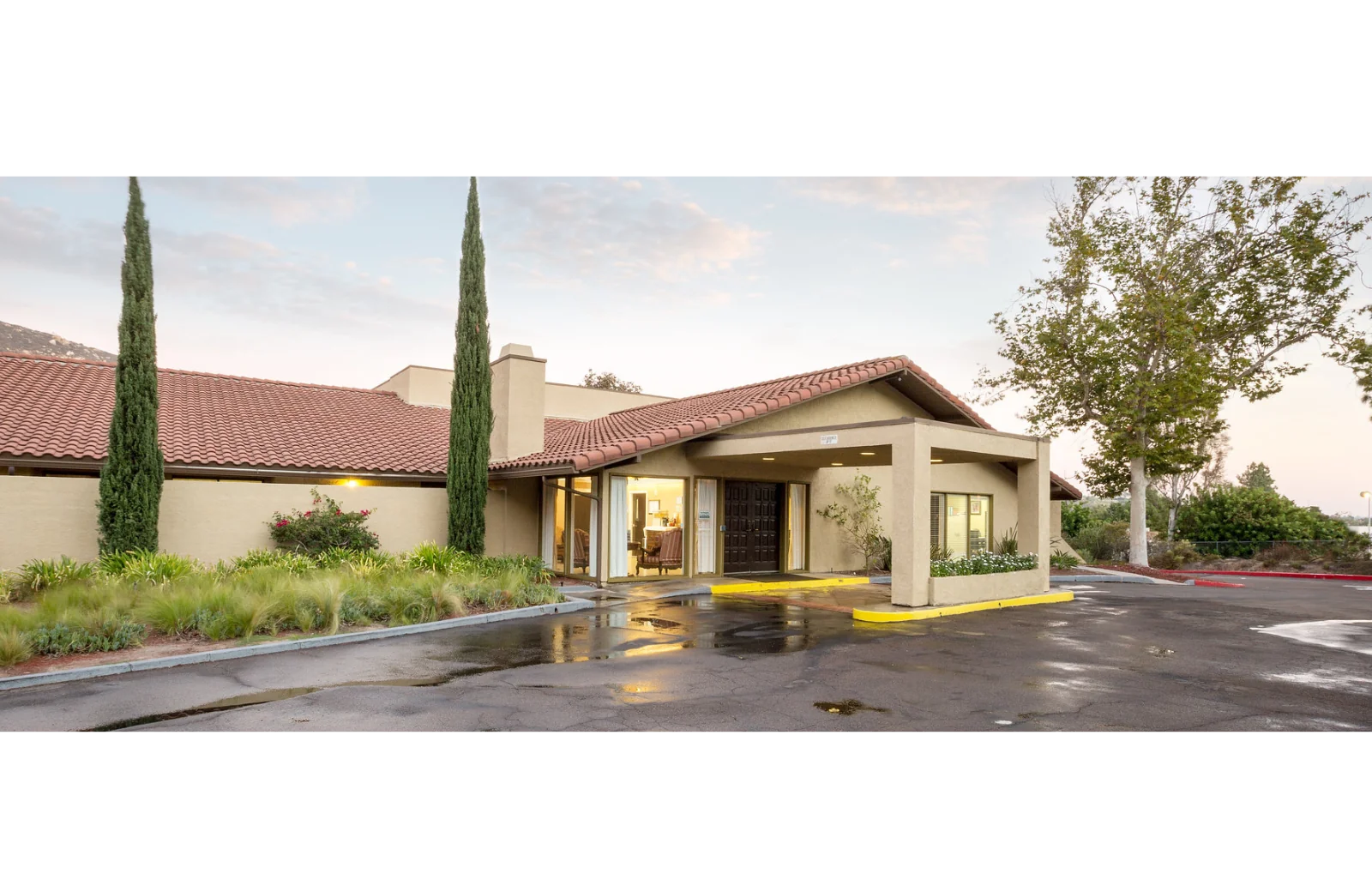 POWAY HEALTHCARE CENTER