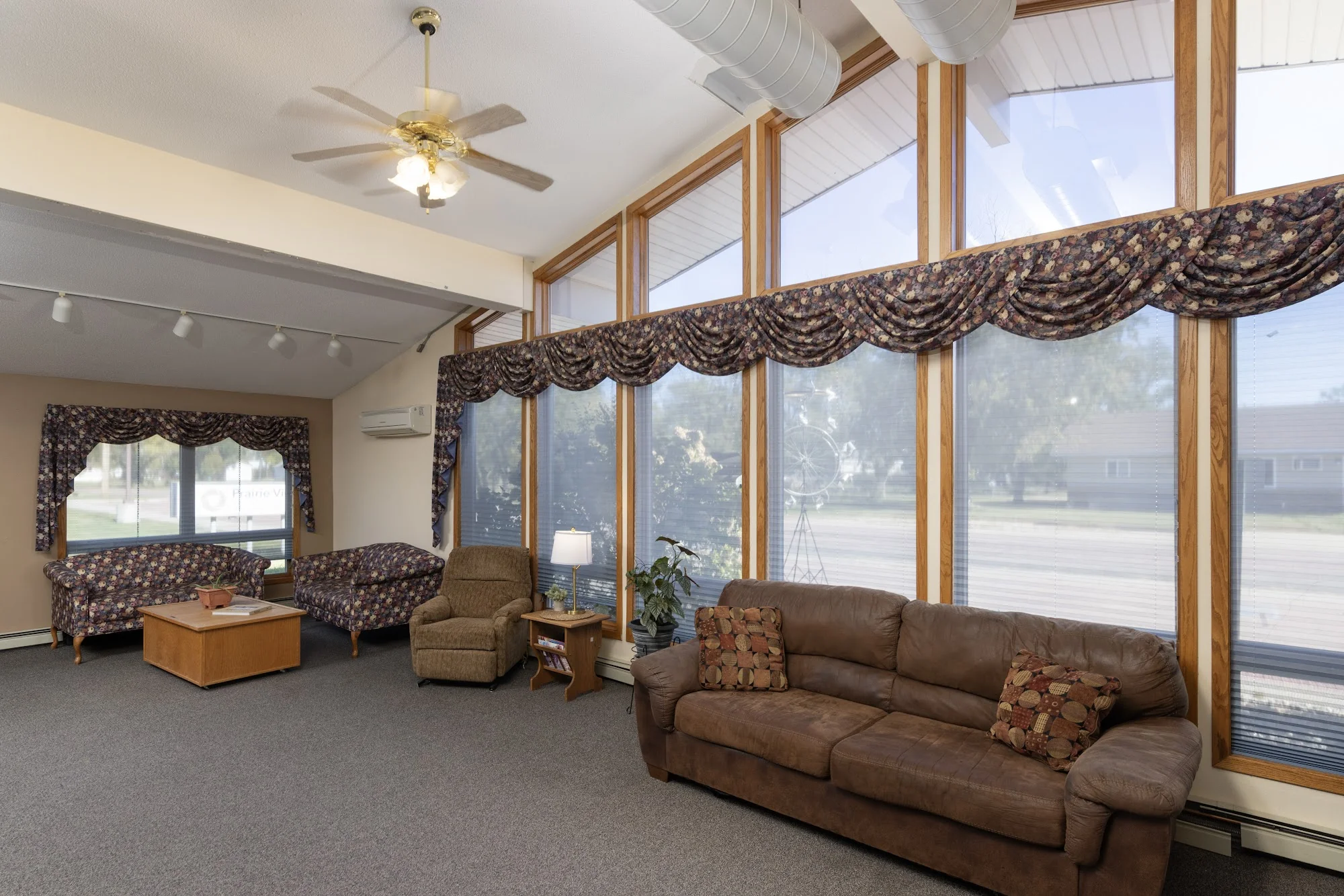 PRAIRIE VIEW HEALTHCARE CENTER