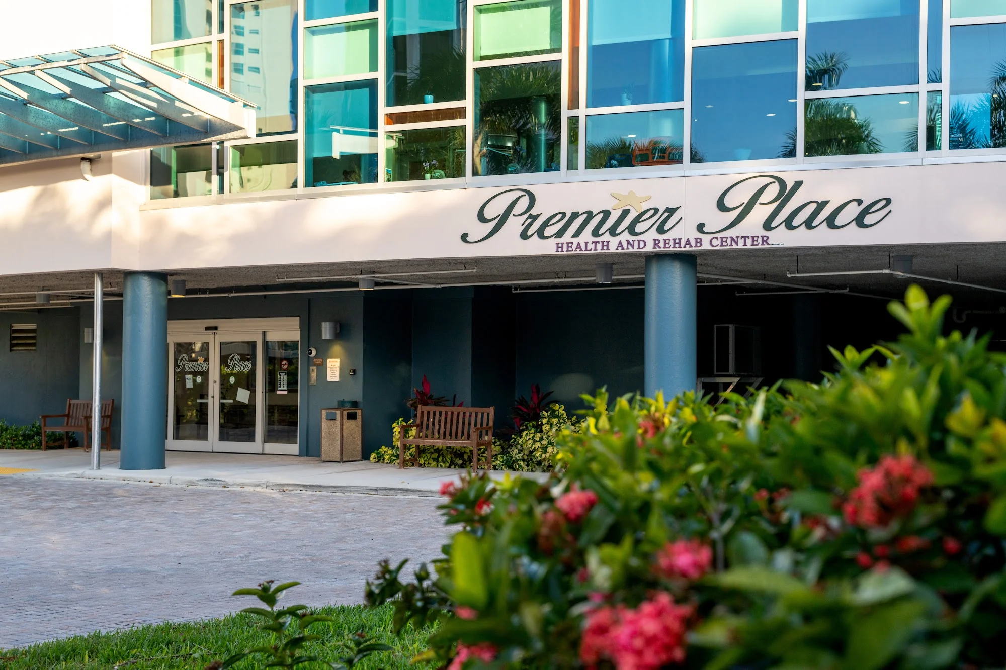 PREMIER PLACE AT THE GLENVIEW