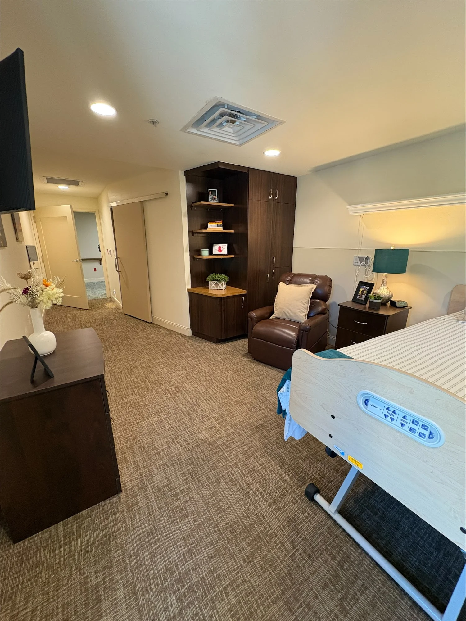 PREMIER PLACE AT THE GLENVIEW