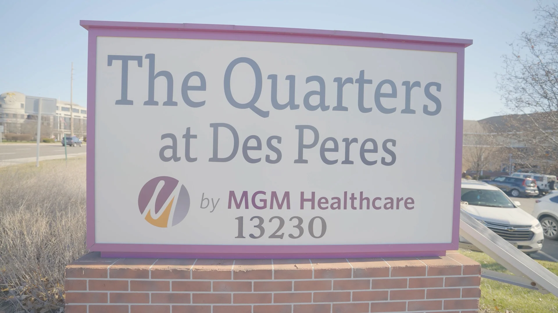 QUARTERS AT DES PERES, THE