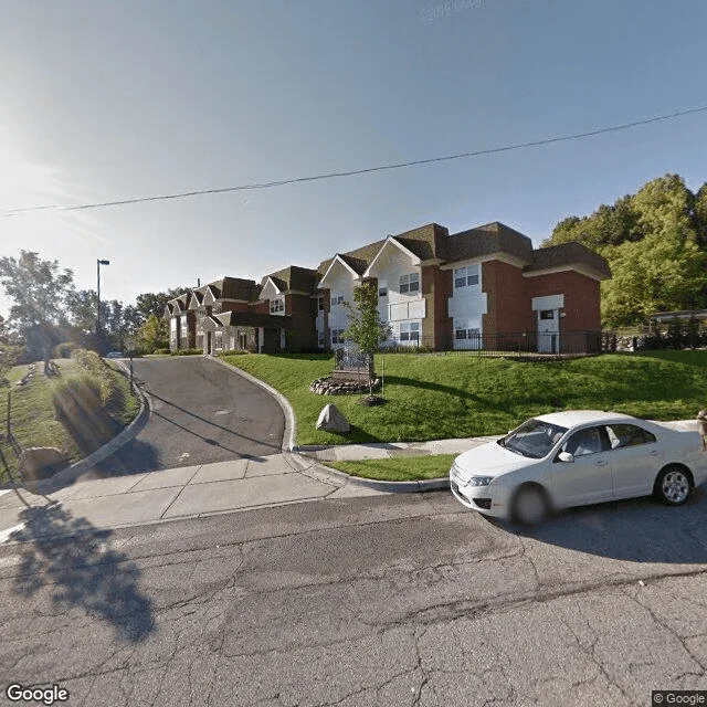 REGENCY AT BLUFFS PARK