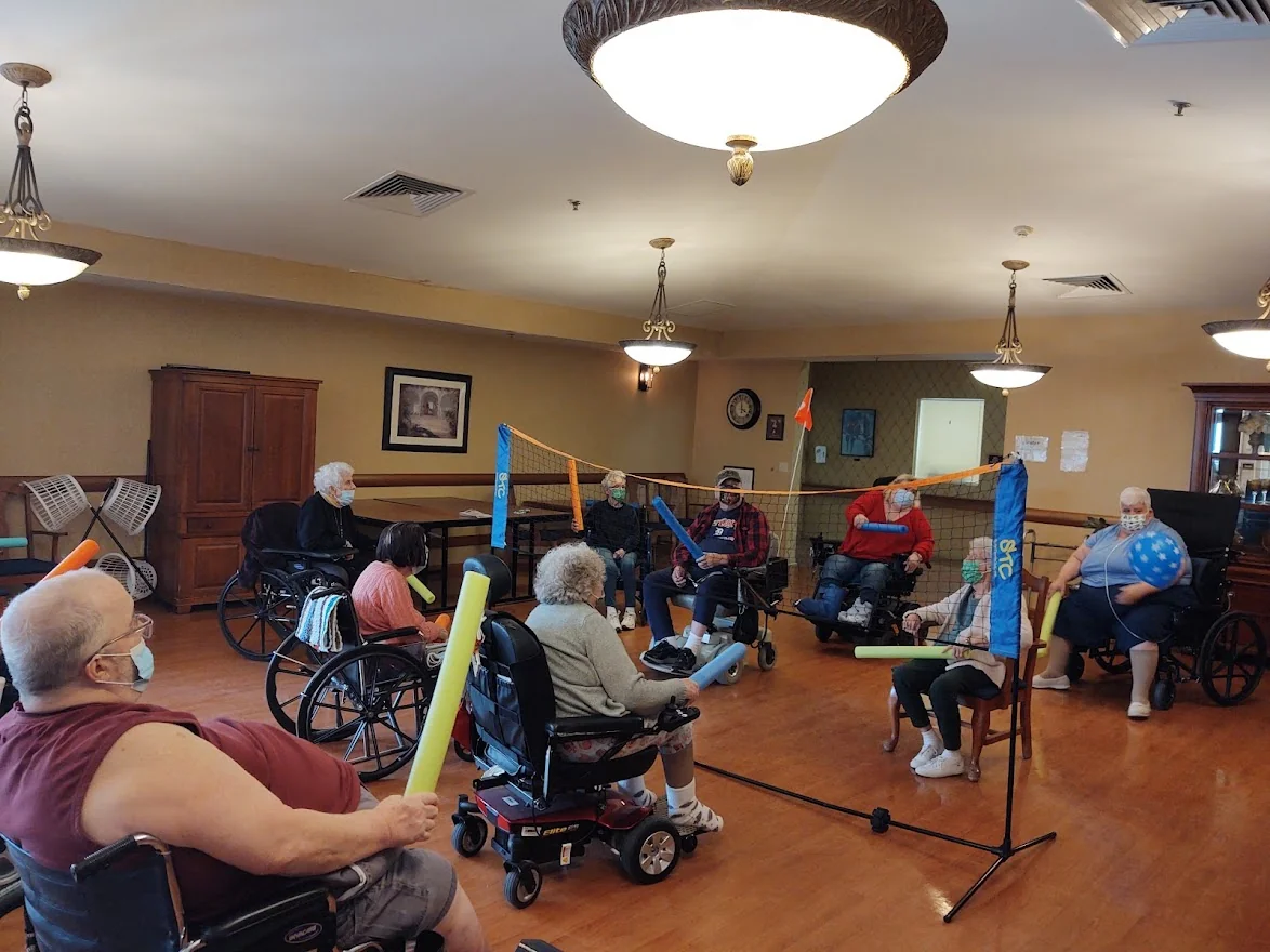 REGENCY ON THE LAKE - FORT GRATIOT