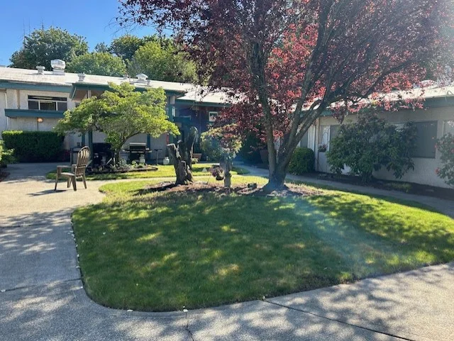 RENTON HEALTH & REHABILITATION