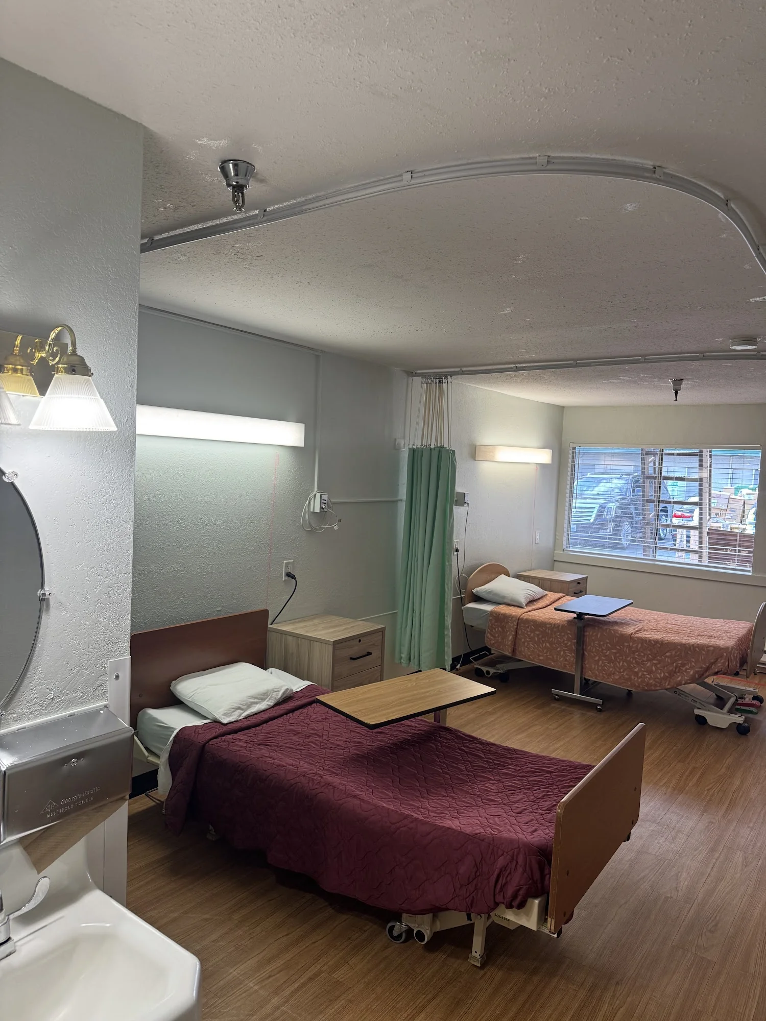 RENTON HEALTH & REHABILITATION