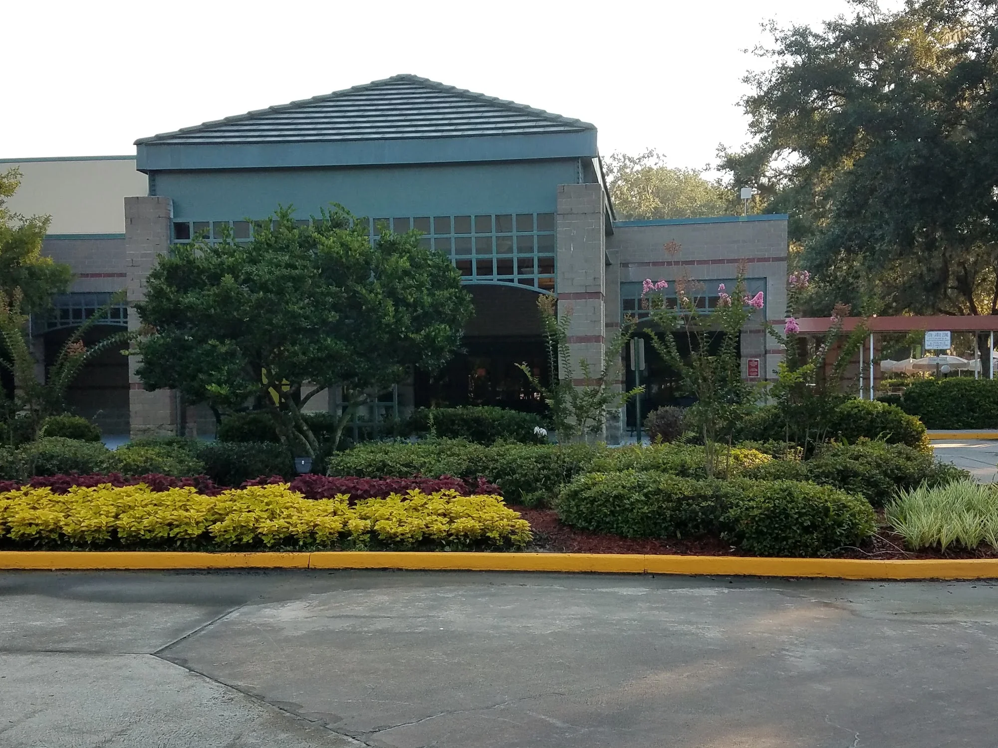 RIVER GARDEN HEBREW HOME FOR THE AGED