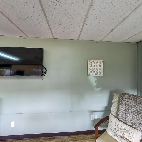 RIVER OAKS NURSING & REHABILITATION CENTER LLC