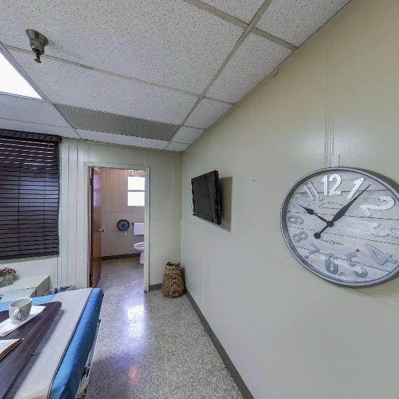 RIVER OAKS NURSING & REHABILITATION CENTER LLC