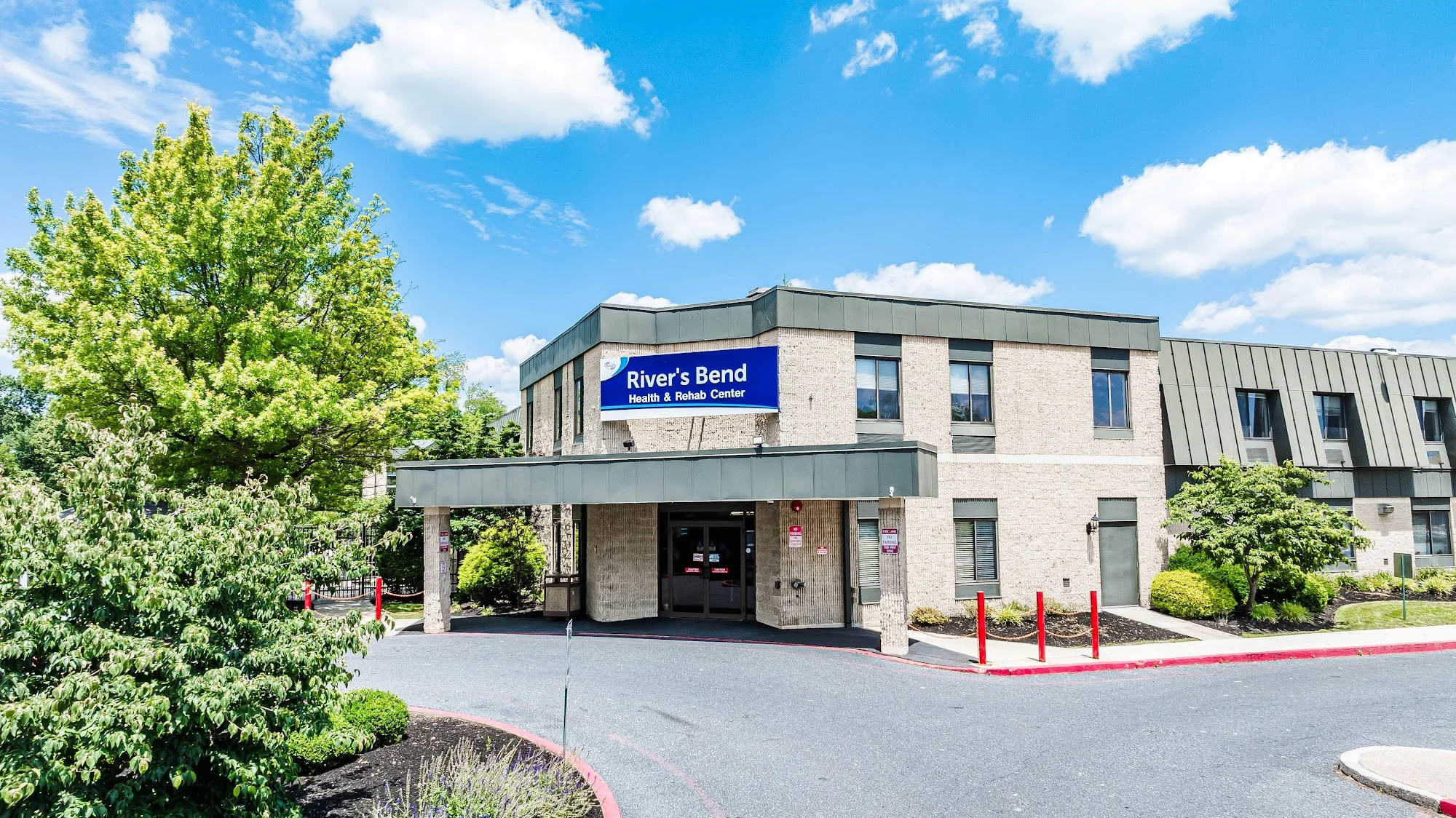 RIVER'S BEND HEALTH & REHAB CENTER