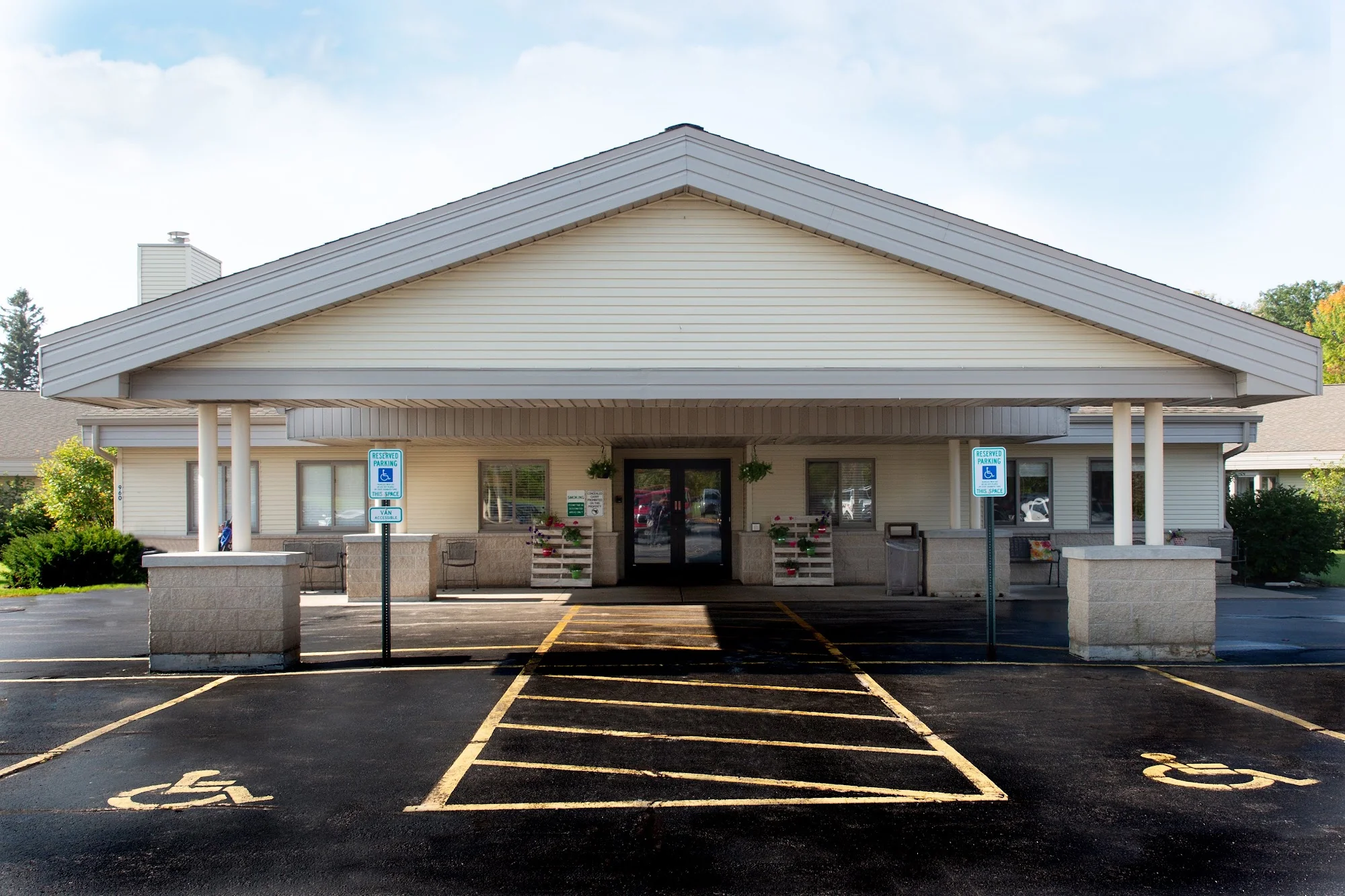 RIVER'S BEND HEALTH SERVICES