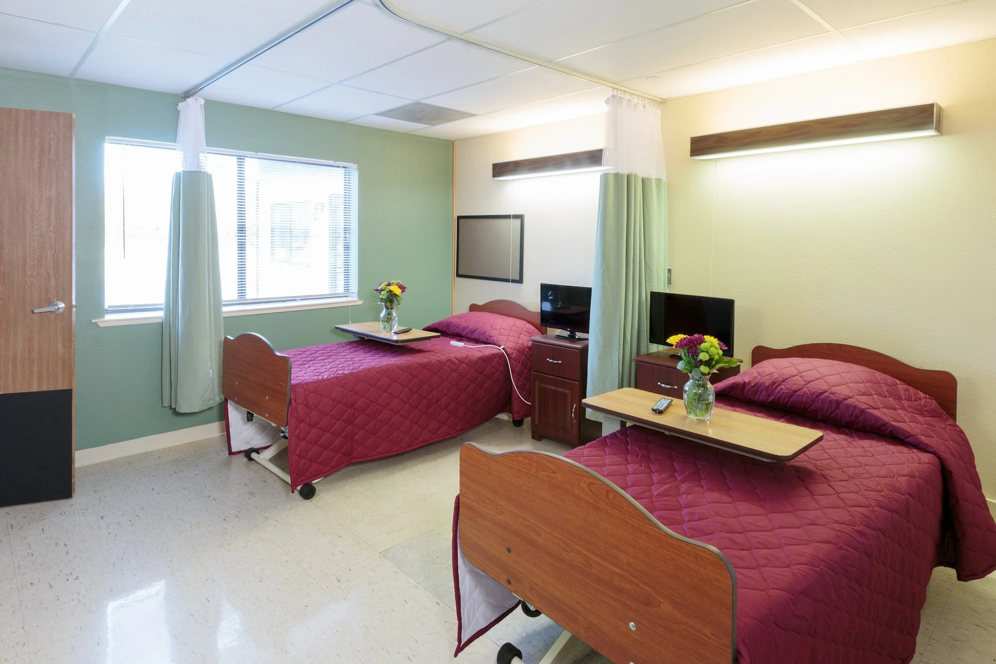 RIVER VALLEY CARE CENTER