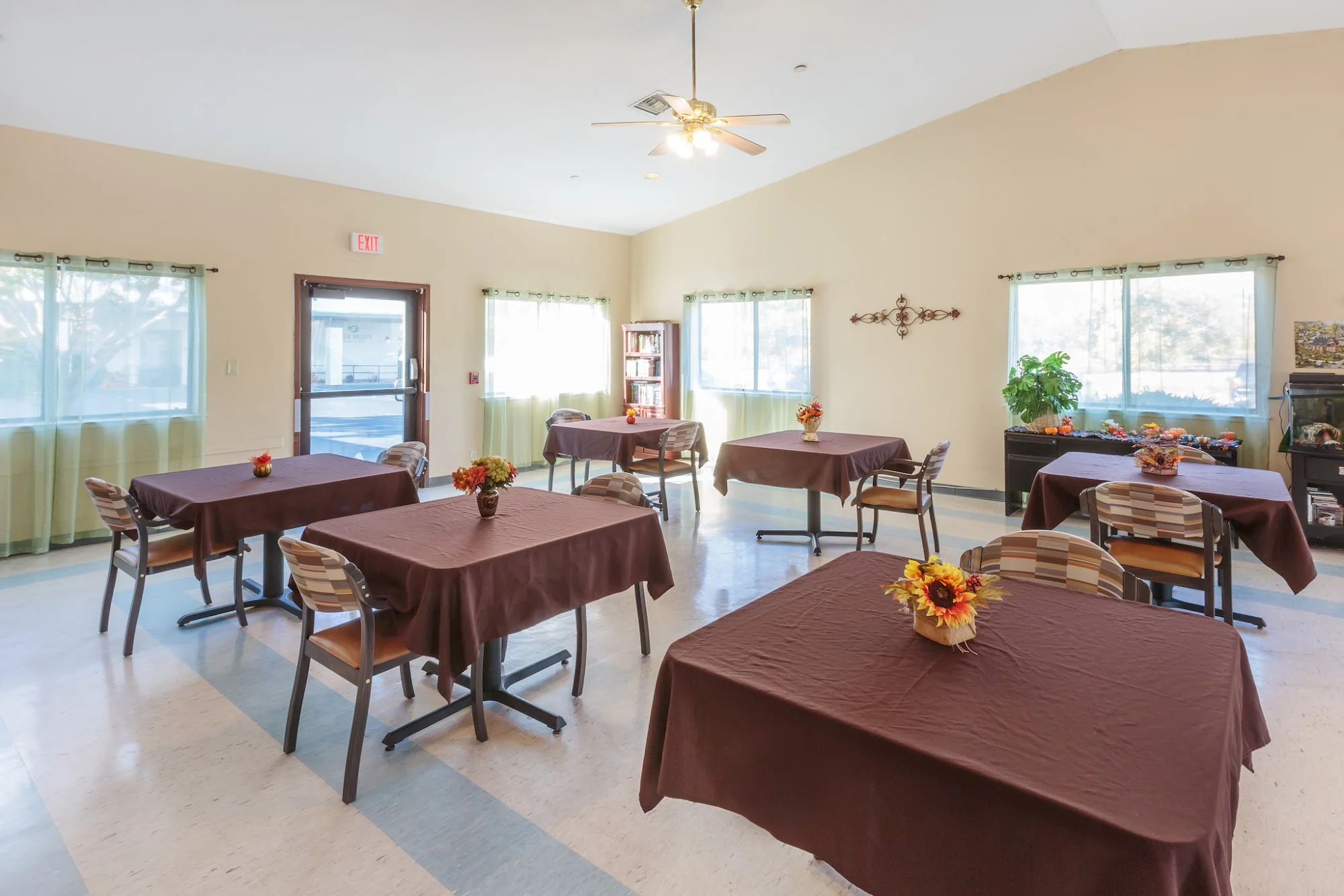 RIVER VALLEY CARE CENTER