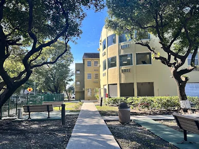 RIVERSIDE CARE CENTER
