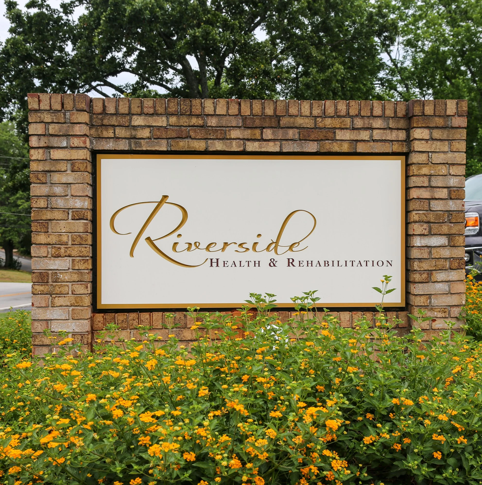 RIVERSIDE HEALTH AND REHABILITATION