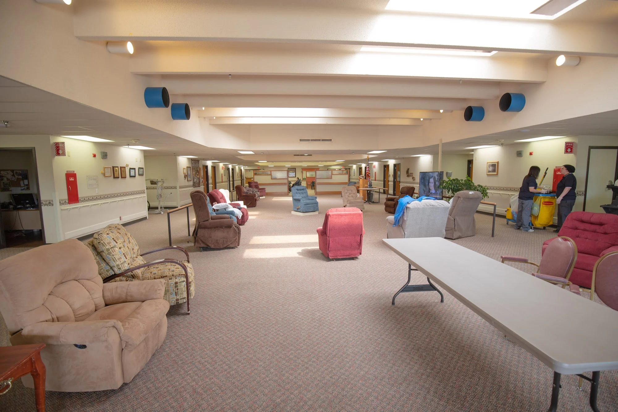 ROLLING HILLS HEALTHCARE