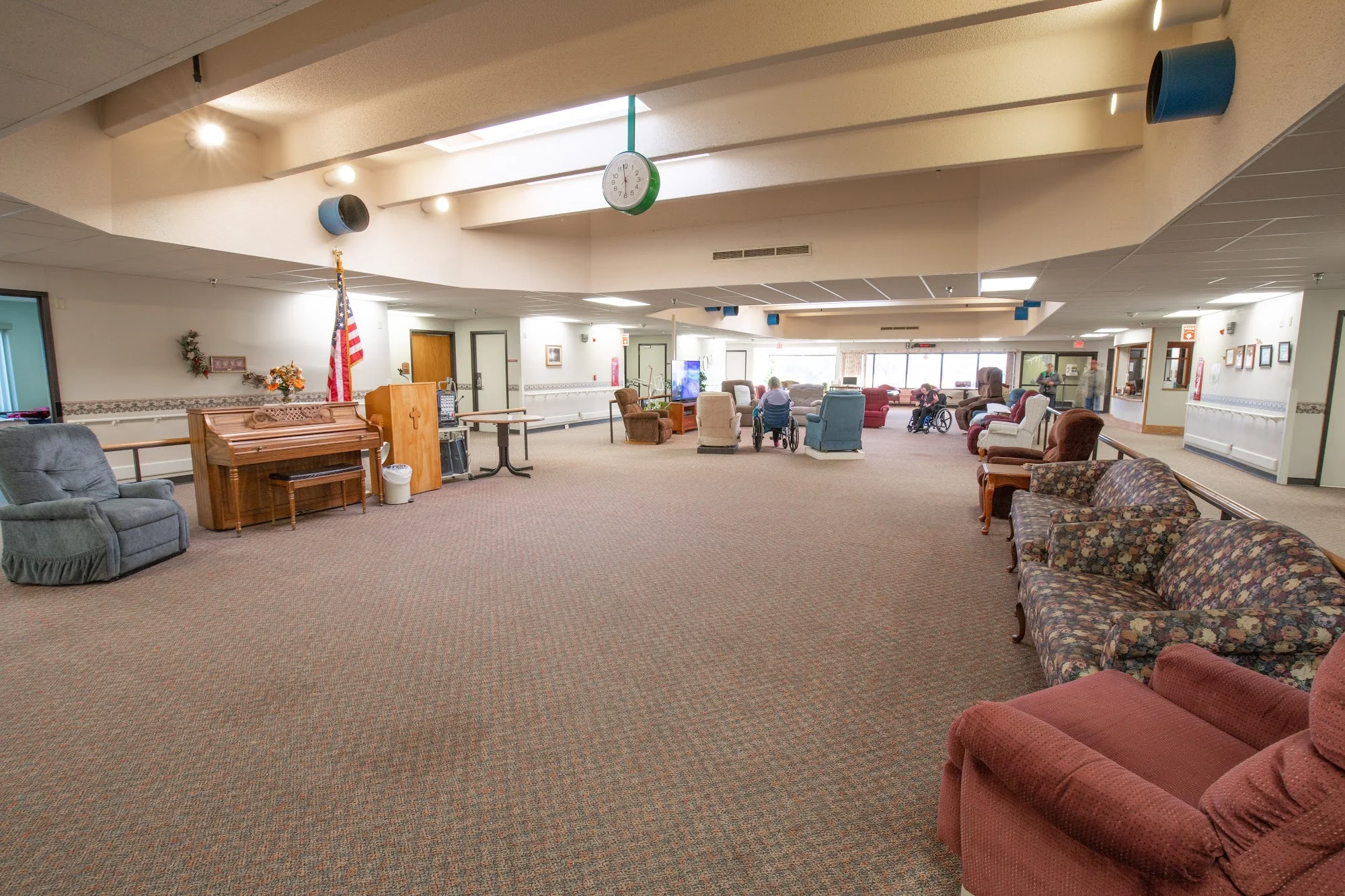 ROLLING HILLS HEALTHCARE