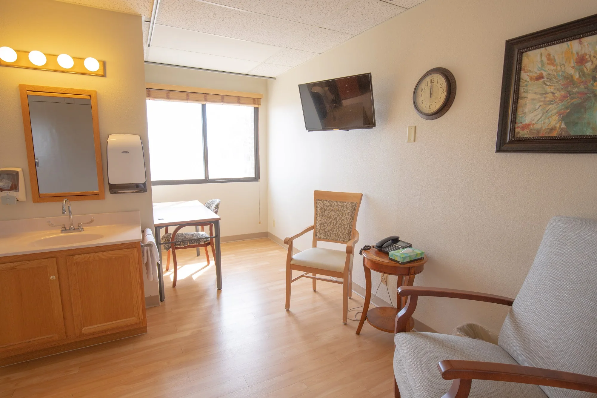 ROLLING HILLS HEALTHCARE