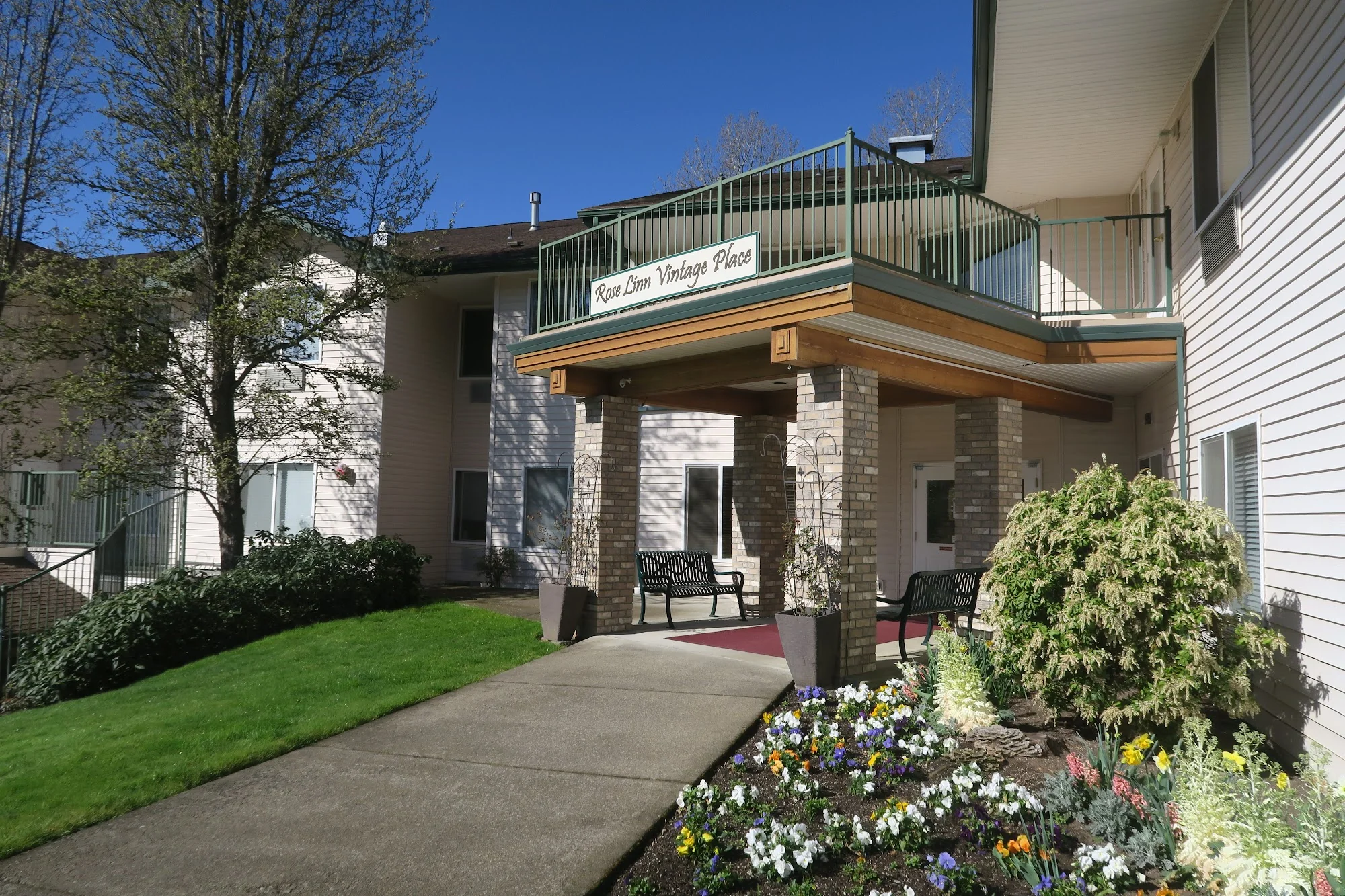 ROSE LINN CARE CENTER