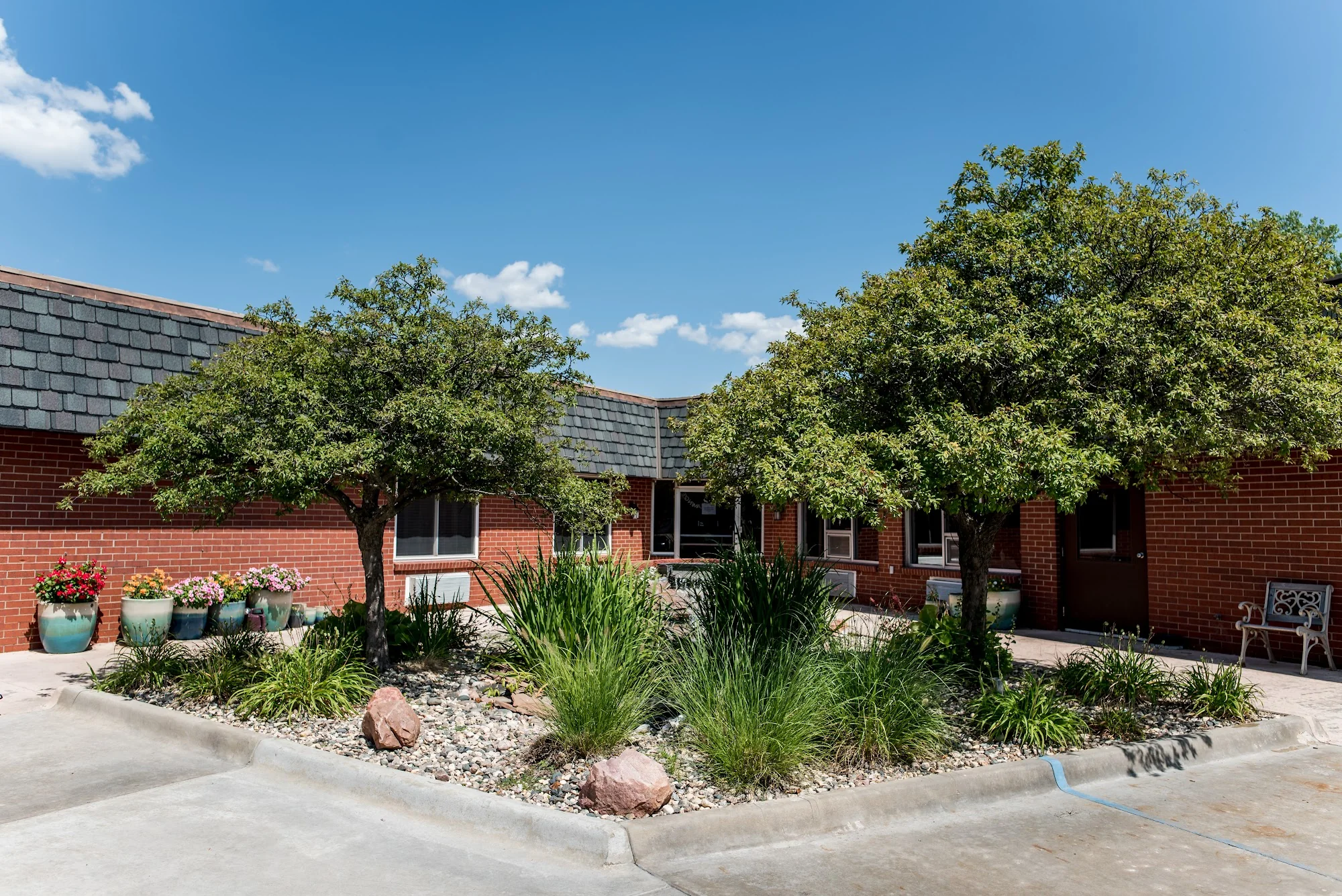 ROSSVILLE HEALTHCARE & REHAB CENTER