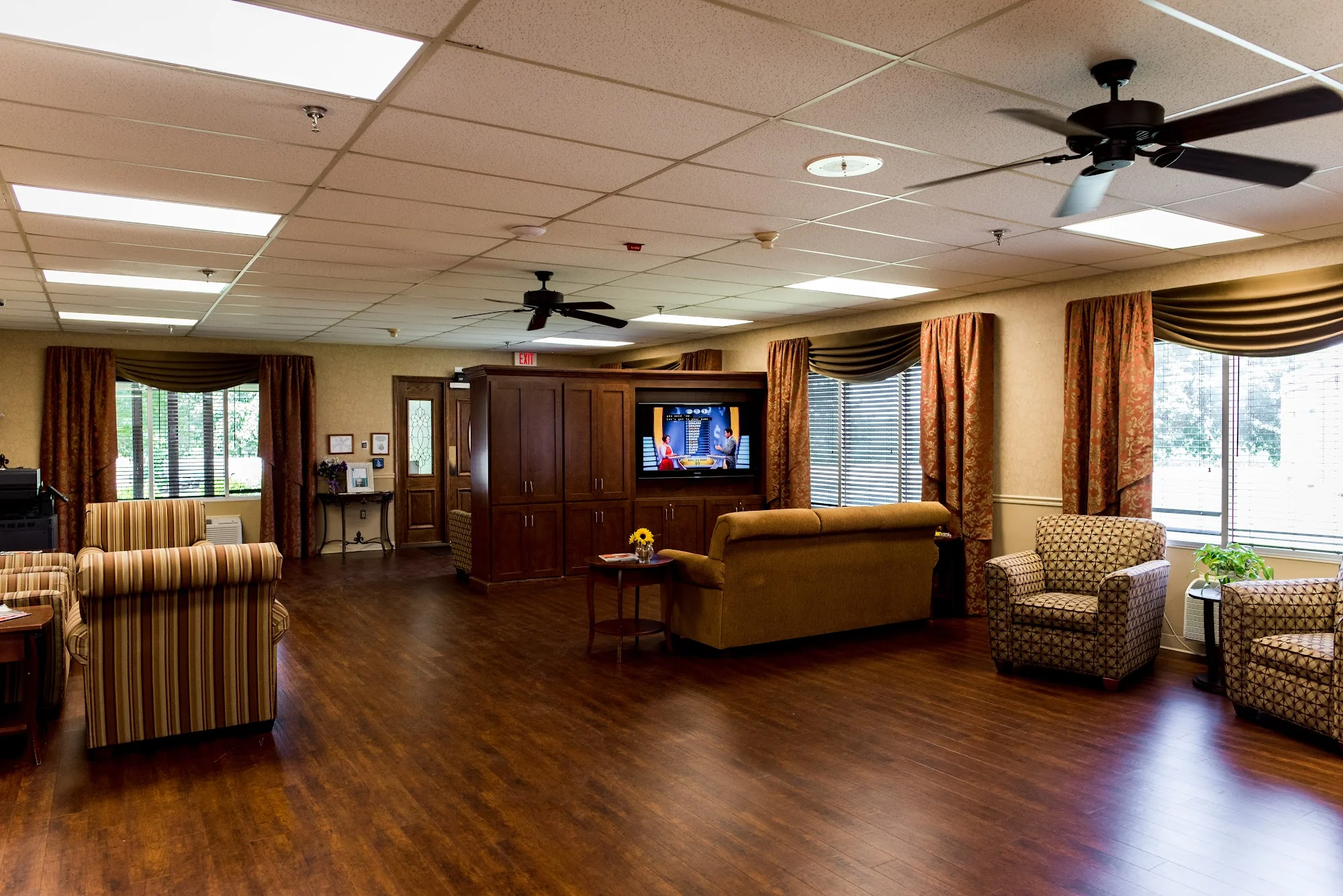 ROSSVILLE HEALTHCARE & REHAB CENTER